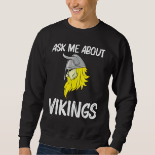 Cool Viking Design For Men Women Norse Horned Helm Sweatshirt