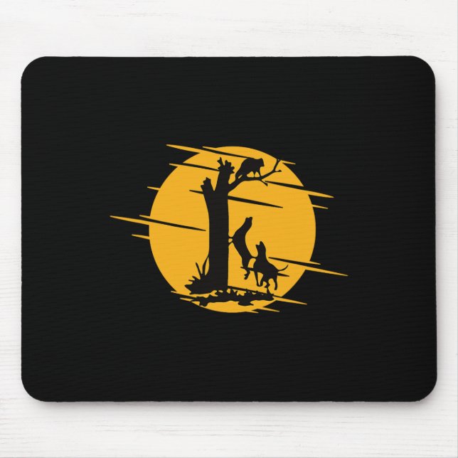 Coon Hound Dog Treeing A Racoon Howling - Fun Coo Mouse Mat (Front)