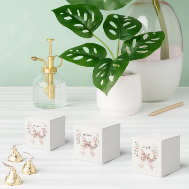 Coquette Bow Favour Box (Multiple)