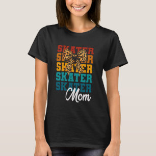 Coquette Bow Skater Mum Cute Skater Lovers Mothers T-Shirt