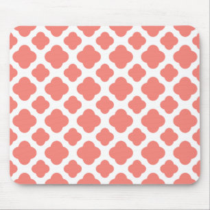 Coral Pink Quatrefoil Pattern Mouse Mat