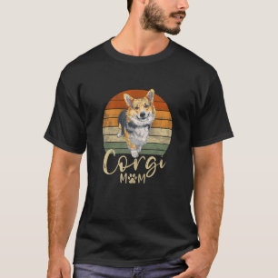 Corgi Mom Retro Sunset Corgi Lover Gifts Dog Mama T-Shirt