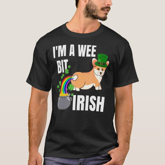 Corgi St Patricks Day Im A Wee Bit Irish T-Shirt (Front)