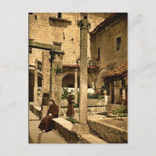 Cortile della farmacia de Franciscani, Ragusa, Sic Postcard