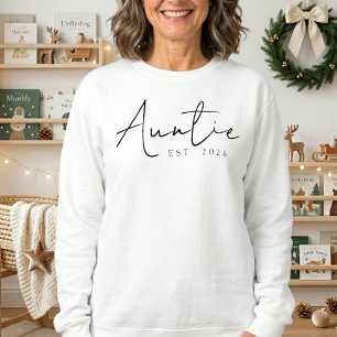 Cosy Auntie EST Year Family Script Design Sweatshirt