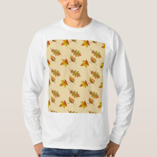 Cosy autumn maple leaves oak leaves T-Shirt
