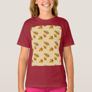 Cosy autumn maple leaves oak leaves   T-Shirt