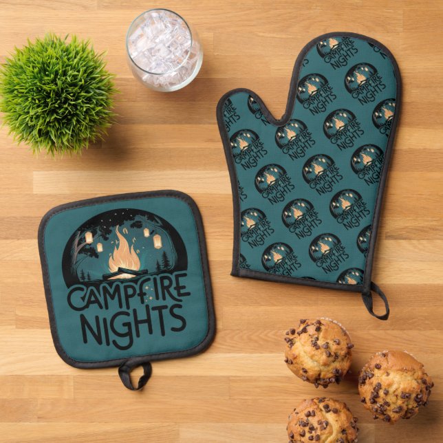 Cosy Campfire Nights Rustic Outdoor Adventure Oven Mitt & Pot Holder Set (Top Down)