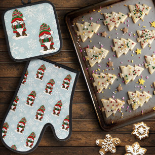 Cosy Christmas Gnome Red Green Winter Cute Oven Mitt & Pot Holder Set