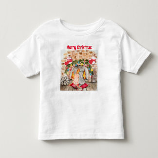 Cosy Christmas mantel with dog and cat Toddler T-Shirt