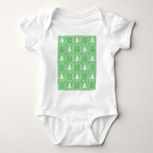Cosy Christmas tree ugly sweater chequered pattern