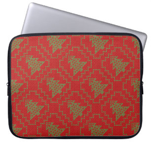 Cosy Christmas tree ugly sweater chequered pattern Laptop Sleeve