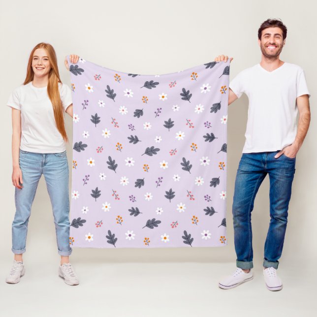 Cosy Floral Pattern Fleece Blanket (In Situ)