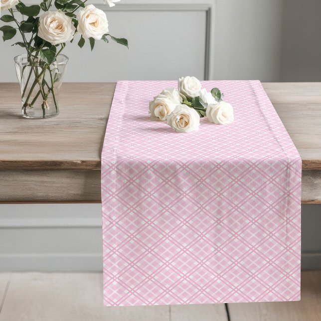 Cosy Pink Chequered Table Runner Everyday Dining (Cozy Pink Checkered Table Runner Everyday Dining)