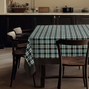 Cosy Plaid Tablecloth – Gift for His Rustic Space
