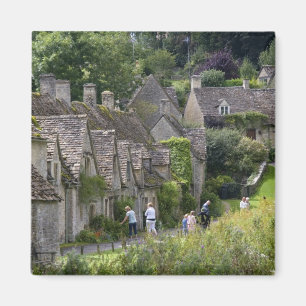 Cotswold stone cottages in the village of magnet