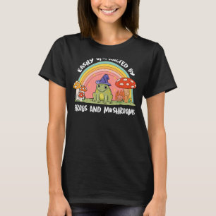 Cottage Core Aesthetic Frog Wizard On Mushroom Rai T-Shirt