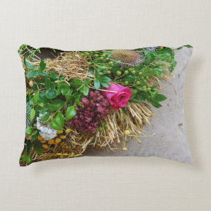 Cottage garden,  Pillow
