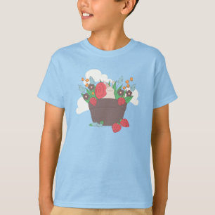 cottagecore snail strawberries whimsical garden T-Shirt