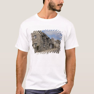 Cottages, Corfe Castle village, Dorset, England, T-Shirt