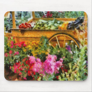Country - At the farmers market Mouse Mat