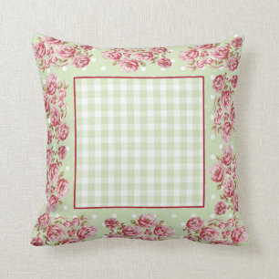 Country Cottage Throw Pillow in Green