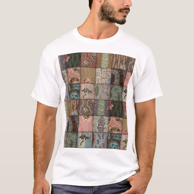Country patchwork quilt, 3D texture. T-Shirt (Front)