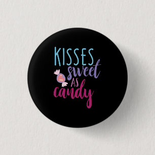 Couple Art Kisses Sweet As Candy 3 Cm Round Badge