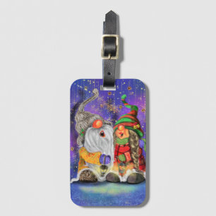 Couple Hugged Gnomes Singing Happy Christmas Song  Luggage Tag