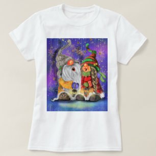 Couple Little Gnomes Sings A Happy Christmas Song  T-Shirt