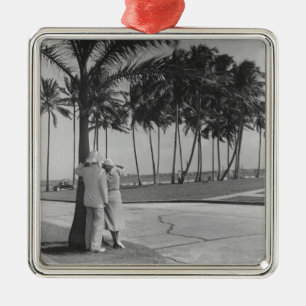 Couple Standing Under Tree Metal Tree Decoration