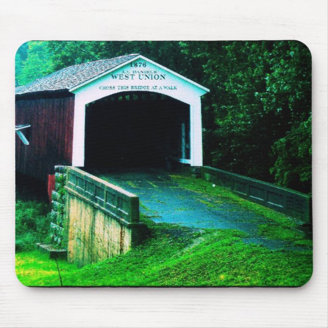 covered bridge in Indiana Mouse Mat (Front)