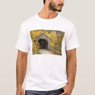 Covered bridge, Vermont, USA 2 T-Shirt