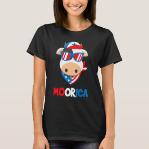 Cow 4th Of July Idea Moorica Men Women Usa Flag Fa T-Shirt
