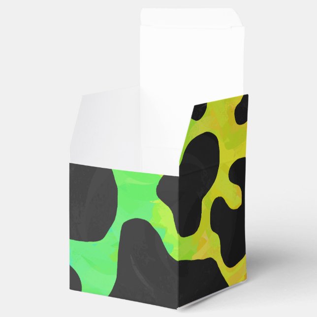 Cow Black and Rainbow Gifts Favour Box (Opened)