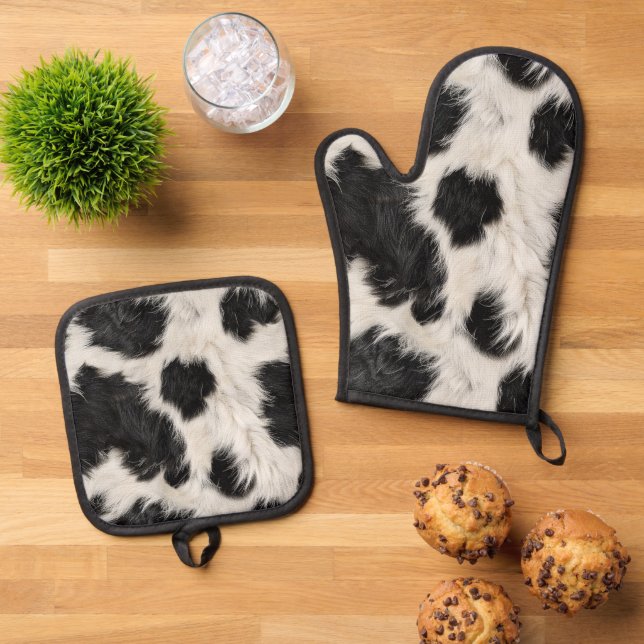 Cow Black White Spots Fur Oven Mitt & Pot Holder Set (Top Down)