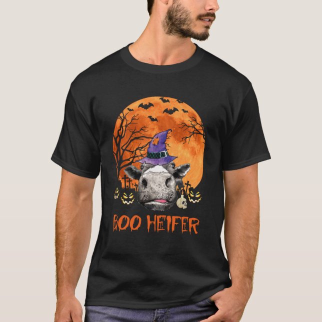 Cow Boo Heifer Witch  Halloween Farmer Farm Costum T-Shirt (Front)
