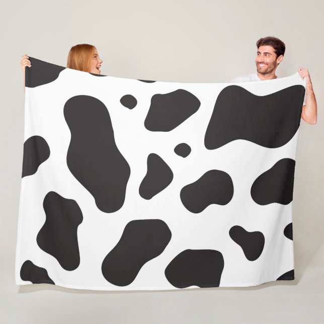 Cow Pattern Fleece Blanket (In Situ)