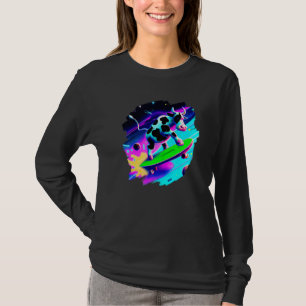 Cow Skateboarding in Outer Space Retro Vintage Ska T-Shirt