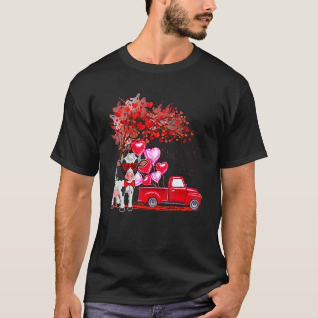 Cow Sunglasses Hearts Tree Pickup Truck Farmer  Co T-Shirt (Front)