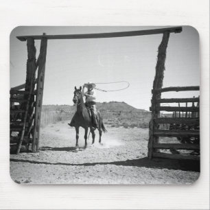 Cowboy roping mouse mat