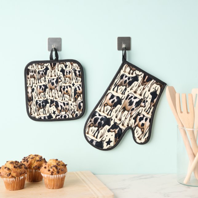 "Cows"   Oven Mitt & Pot Holder Set (Insitu(Hanging))