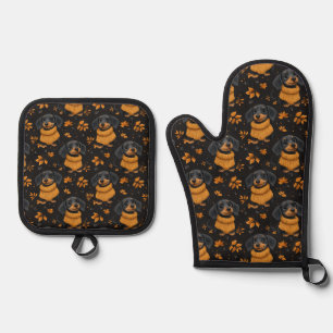 Cozy Dachshund Autumn Pattern - Dog Lovers Design Oven Mitt & Pot Holder Set
