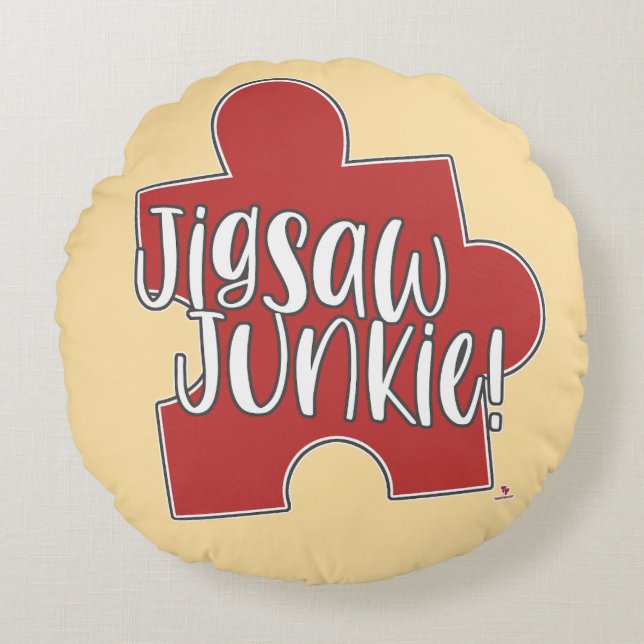 Cozy Jigsaw Junkie Puzzle Lifestyle Hobby Art Round Cushion (Front)