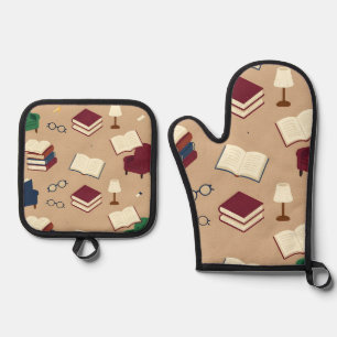 Cozy Reading Nook Books Pattern Oven Mitt & Pot Holder Set