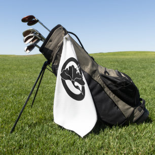 Crane-shaped ginkgo leaf on circle golf towel