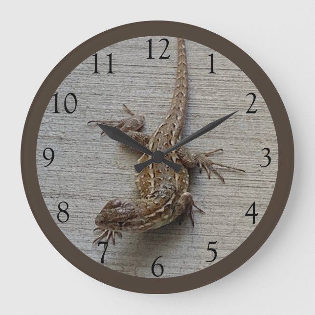 Crawling Lizard  Large Clock (Front)