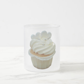 Cream cupcake with hearts glass mug