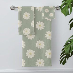 Cream Daisy Pattern Sage Green Bath Towel Set