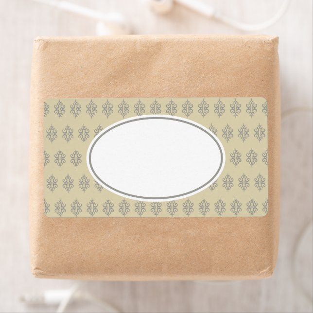 Cream Lace Labels (Insitu)